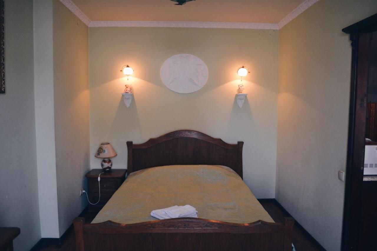 3-Room Apartments In Central City 利沃夫 外观 照片